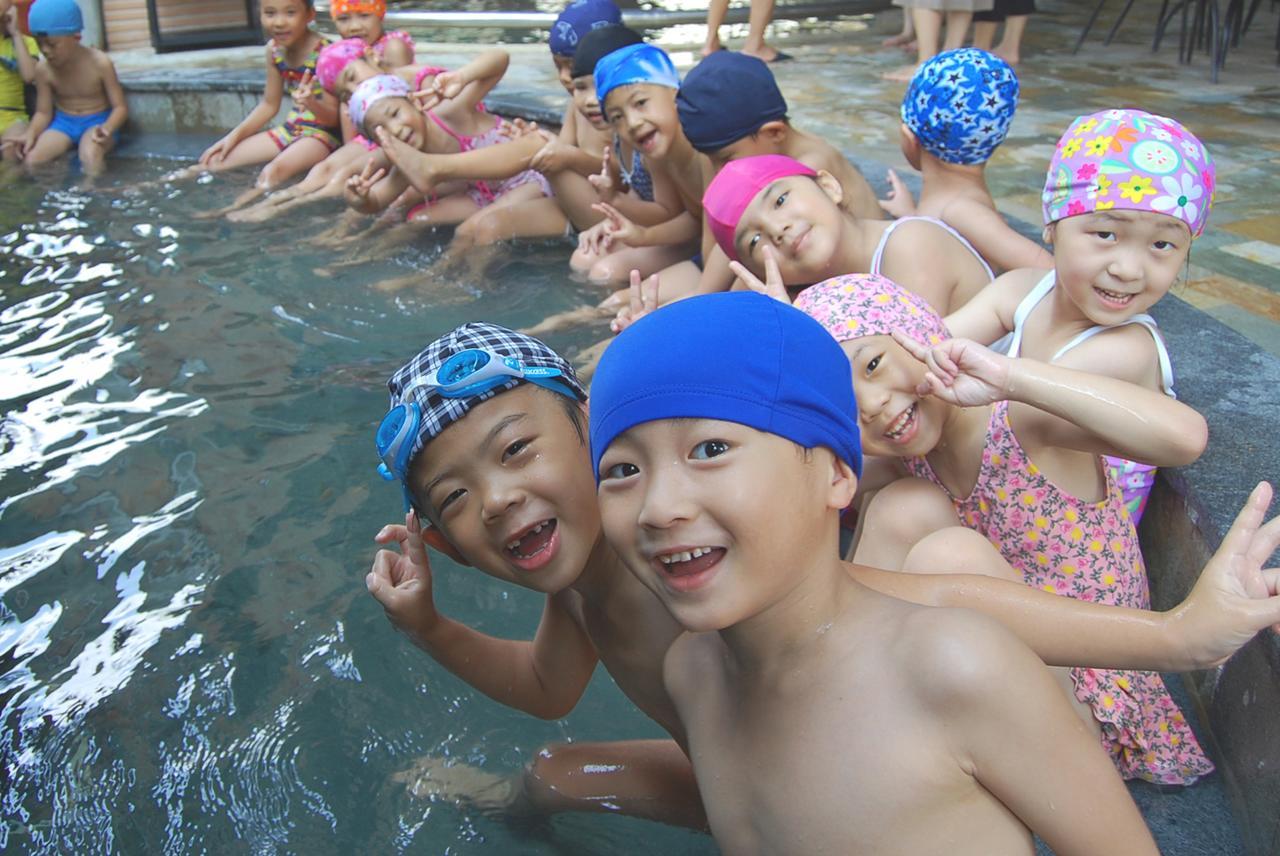 Chuang-Tang Spring Spa Hotel - Deyang Jiaoxi Eksteriør bilde